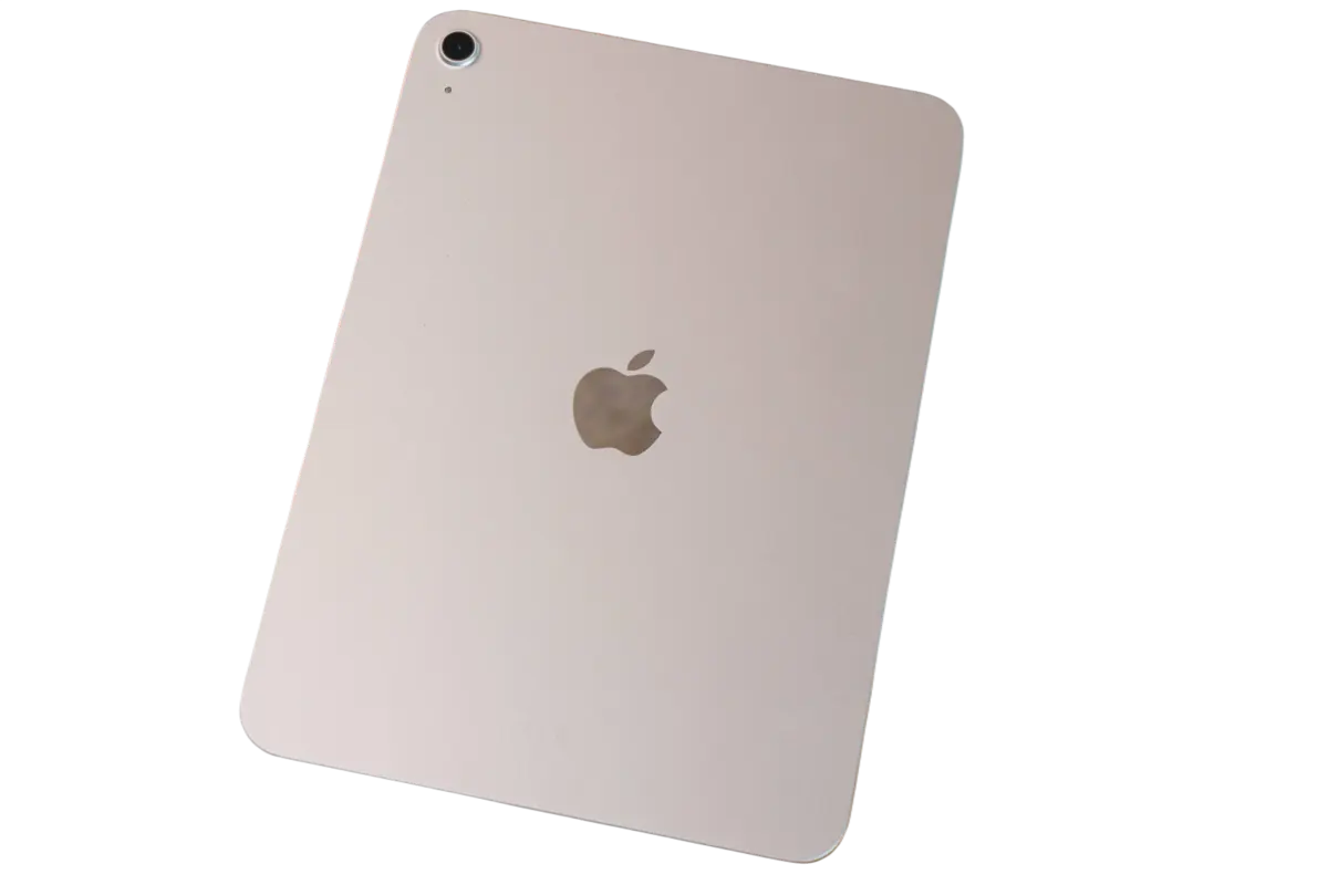 قد يحصل iPad الأساسي على دعم Apple Intelligence في 2025