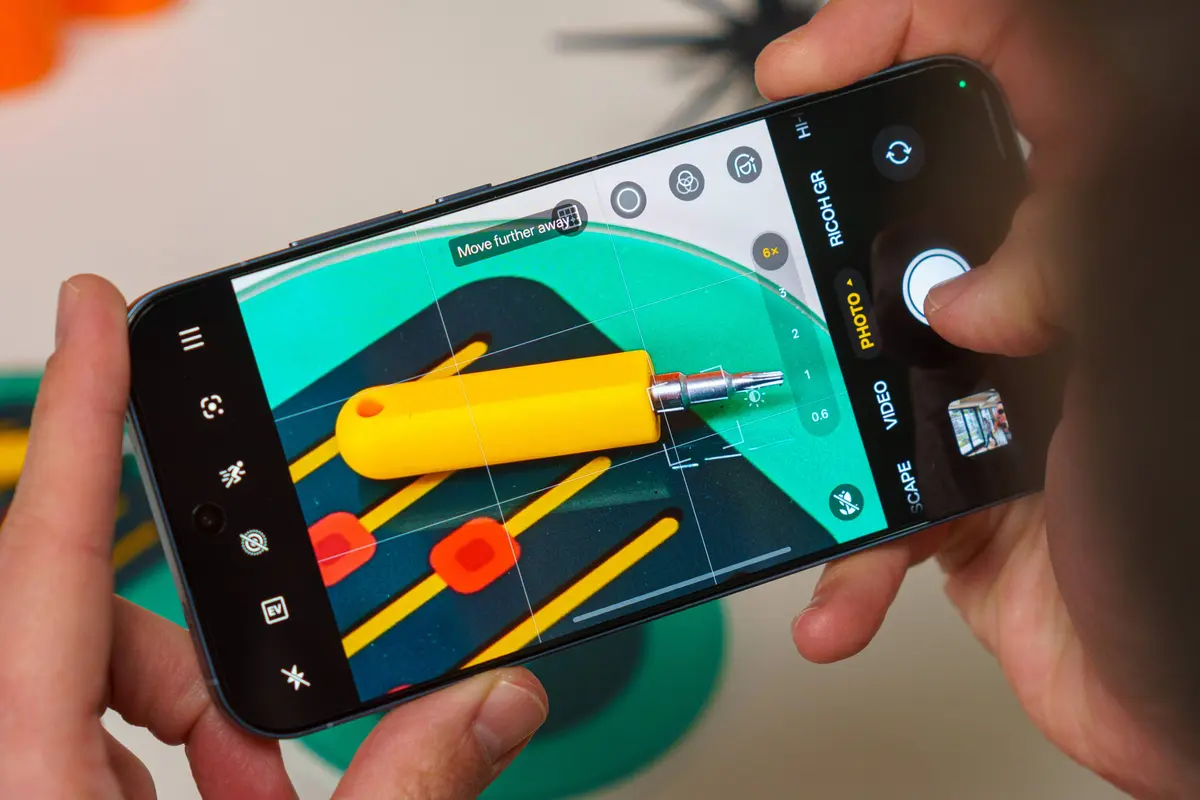 تسريبات Realme GT 9 Pro تشير إلى كاميرتين بدقة ٢٠٠ ميجابكسل