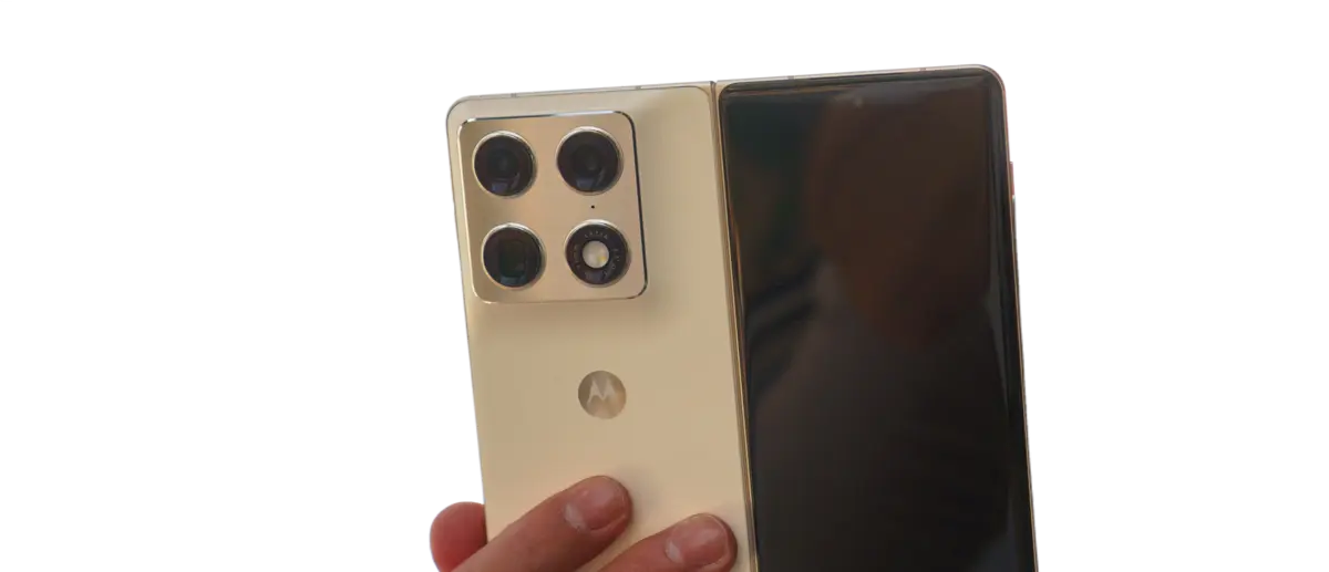 موتورولا Razr Fold: تجربة وانطباعات أولية