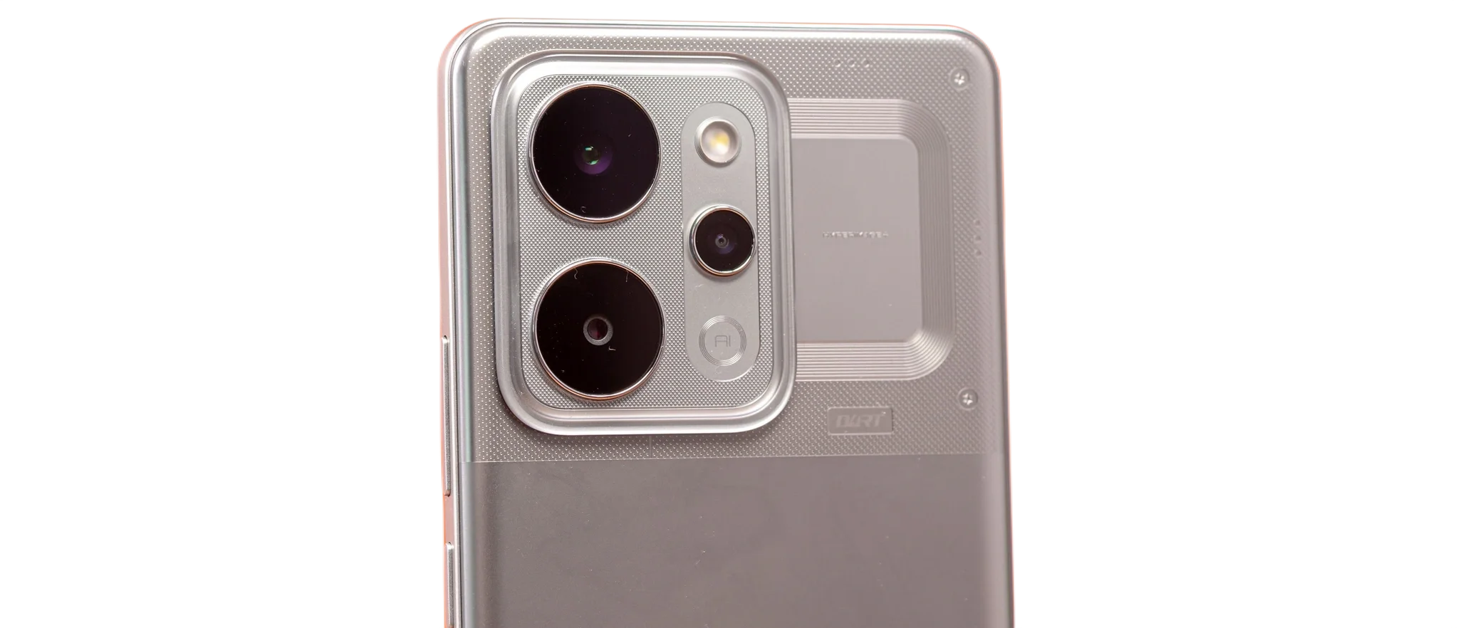 معاينة Realme P4 Power: بطارية 10,001 ملّي أمبير وشاشة 144 هرتز