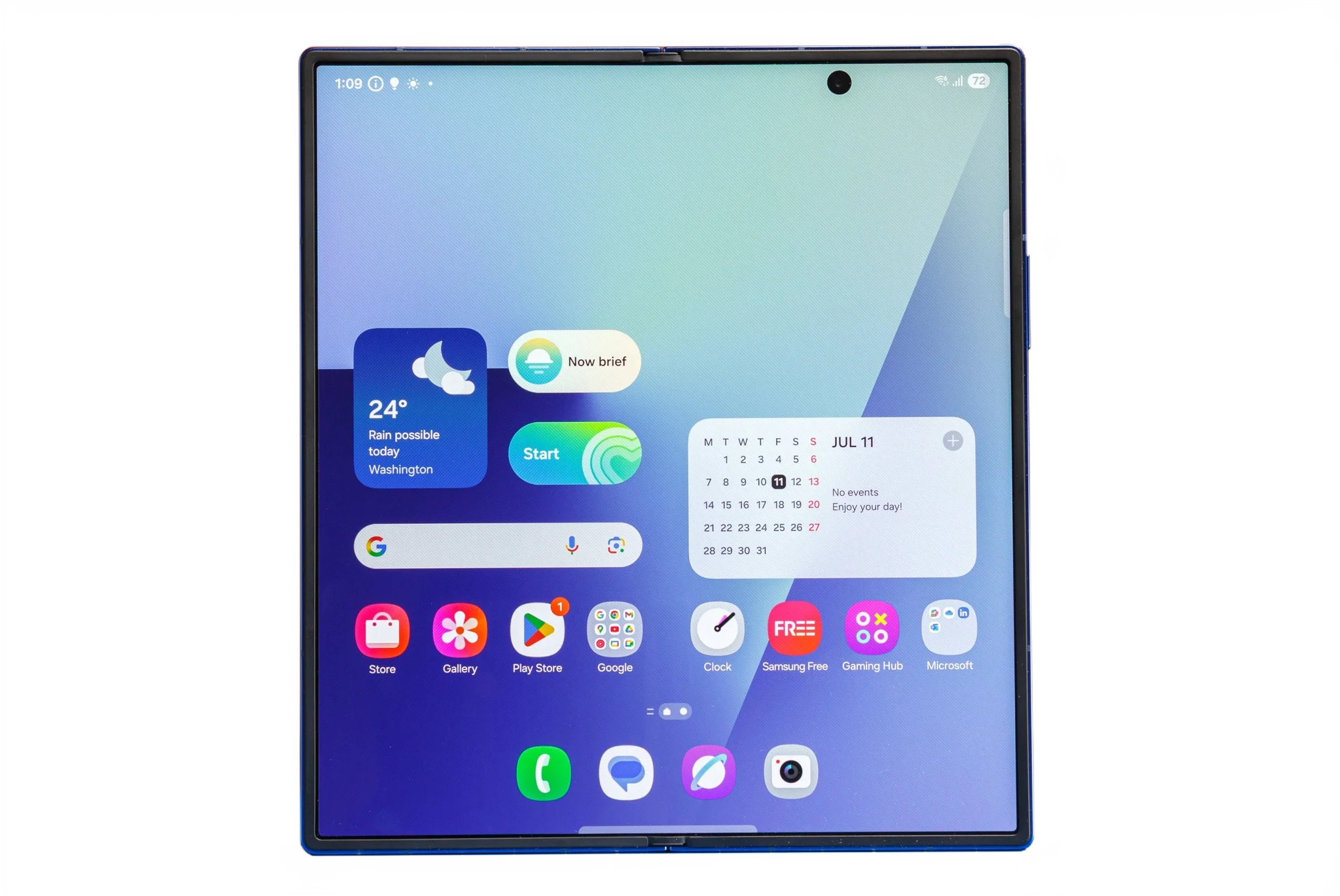 سامسونج جالكسي زد فولد 8 قد يأتي بطية شاشة أقل وضوحاً