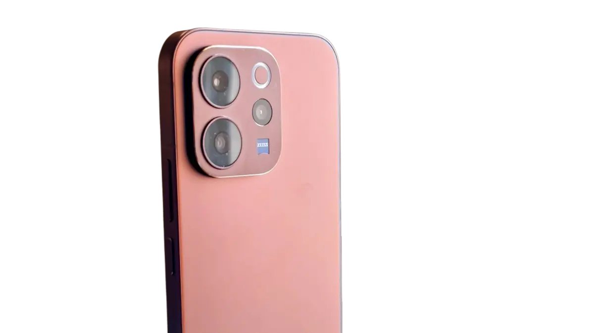 تجربة vivo V70 Elite: شاشة AMOLED وكاميرات ZEISS